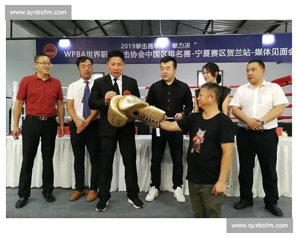 拳击赛裁判判罚引争议引发舆论热议与规则讨论